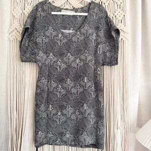 Shipley & Halmos 100% Silk Dress Size 6—Flattering Silhouette, GUC